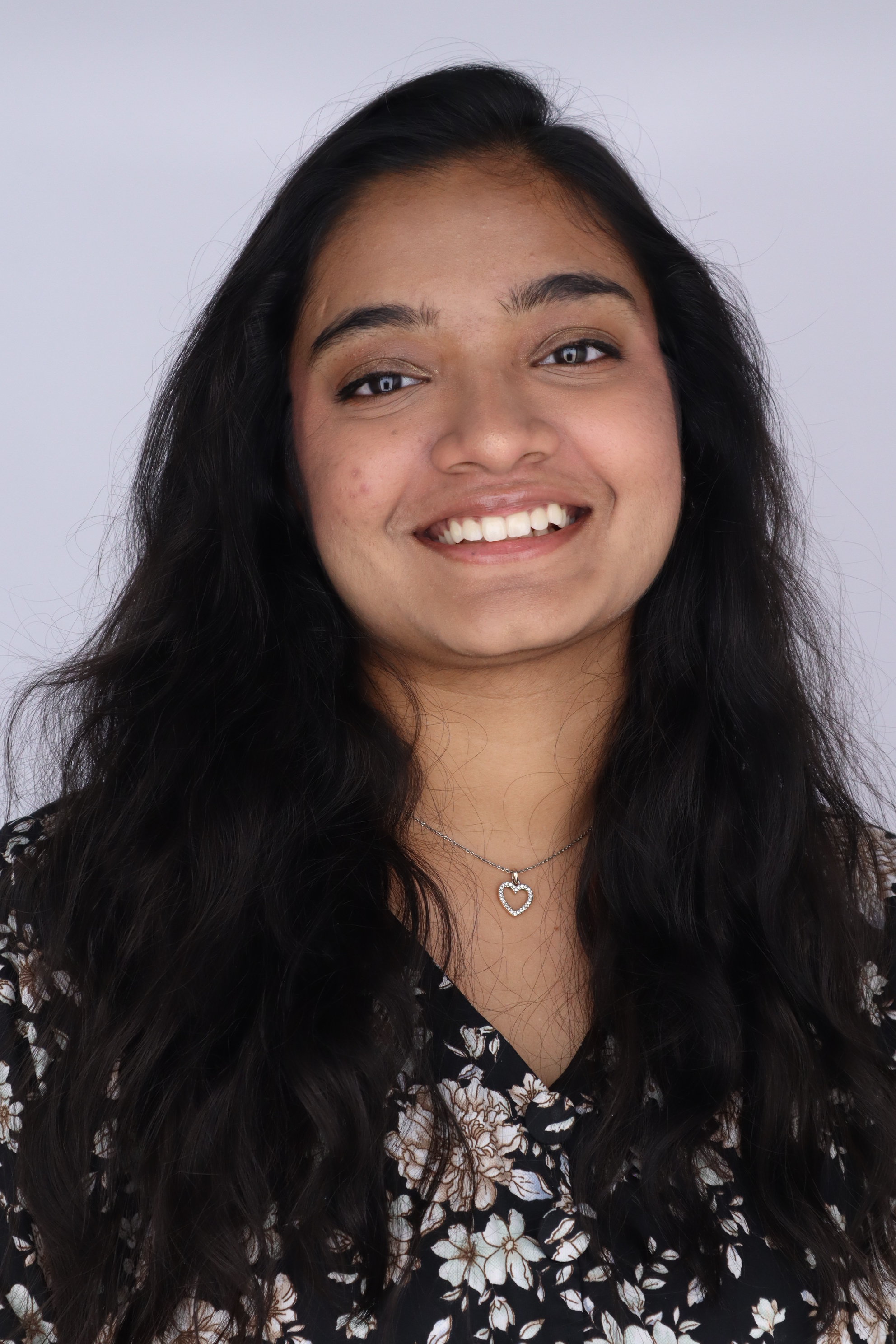 Headshot of Blessy Kalluri